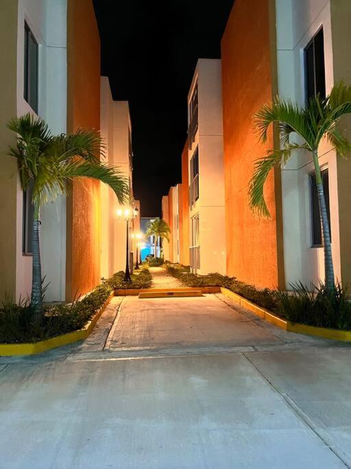 Lovely 3 Bedroom Condo Near Downtown And Foodies ปุนตากานา ภายนอก รูปภาพ