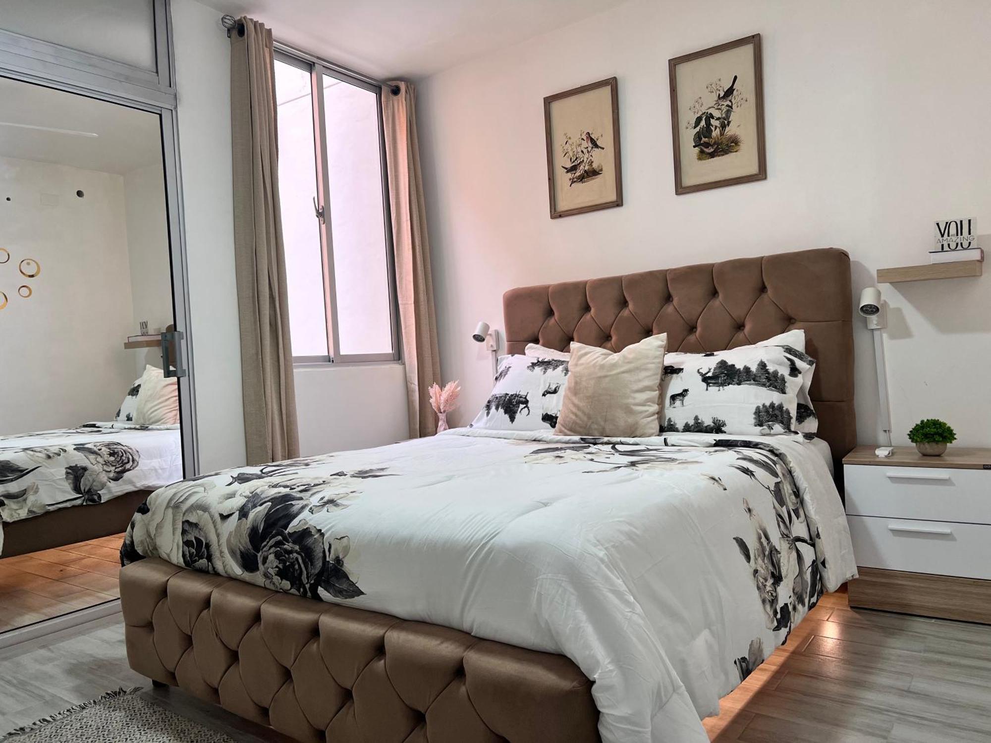 Lovely 3 Bedroom Condo Near Downtown And Foodies ปุนตากานา ภายนอก รูปภาพ